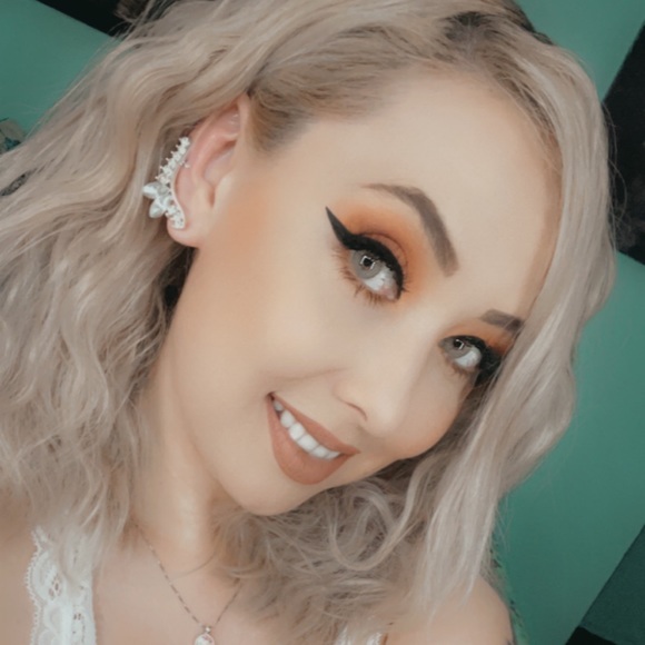 Meet your Posher, Kimberlina - Picture 1 of 1